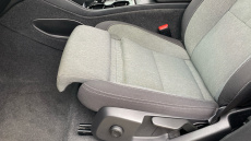 Volvo XC40 2.0 B4P Plus Dark 5dr Auto Petrol Estate